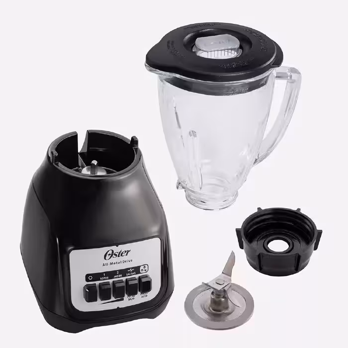 Prepara batidos, jugos y mezclas perfectas con la licuadora Oster BLSTKAG-BPB. Potente motor, cuchillas de acero inoxidable.