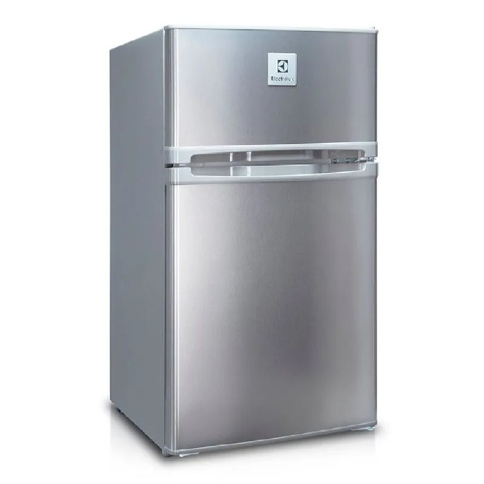Disfruta de la frescura en todo momento con la Mini Nevera Bar ERTM87G3HRS 85L de Electrolux, ideal para espacios pequeños con gran rendimiento.
