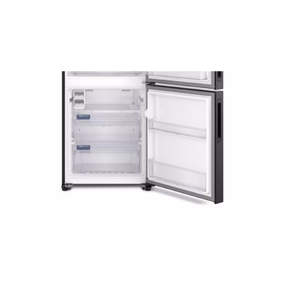 Mantén tus alimentos frescos con el refrigerador Electrolux IB7B. Capacidad de 490 litros y diseño moderno en silver.